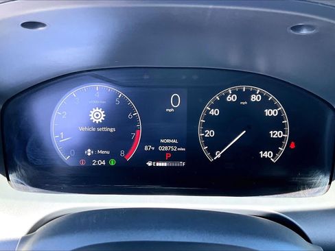 Used 2025 Honda HR-V LX image 23