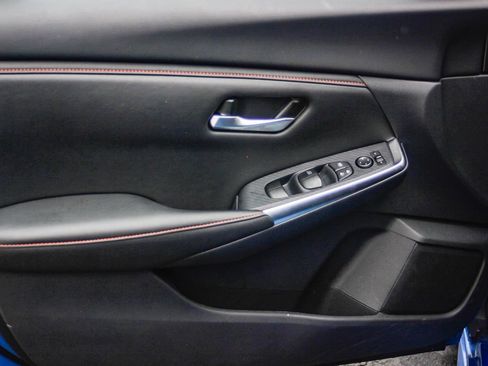 Certified 2025 Nissan Sentra SR image 25