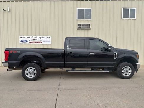 Used 2019 Ford F350 XLT w/ XLT Premium Package AWD/4WD image 1