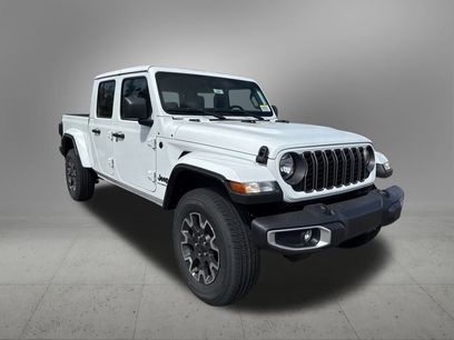 New 2025 Jeep Gladiator Sport w/ Premium Package