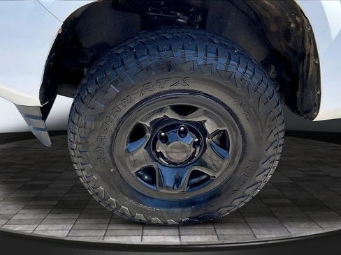 Used 2019 Toyota Tacoma SR w/ SR Convenience Package AWD/4WD image 8