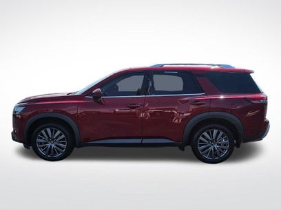 Used 2023 Nissan Pathfinder SL w/ SL Premium Package