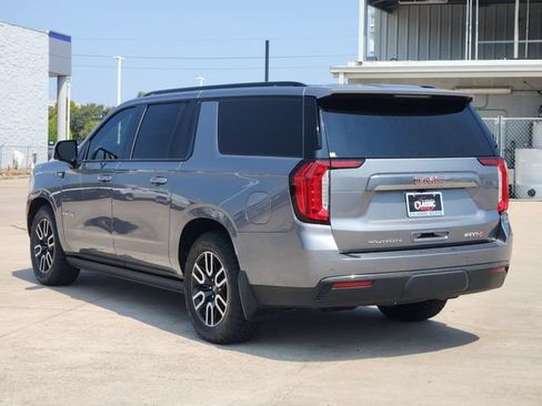 Used 2021 GMC Yukon XL AT4 w/ AT4 Premium Plus Package AWD/4WD image 5
