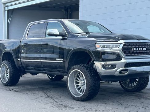 Used 2023 RAM 1500 Limited image 10