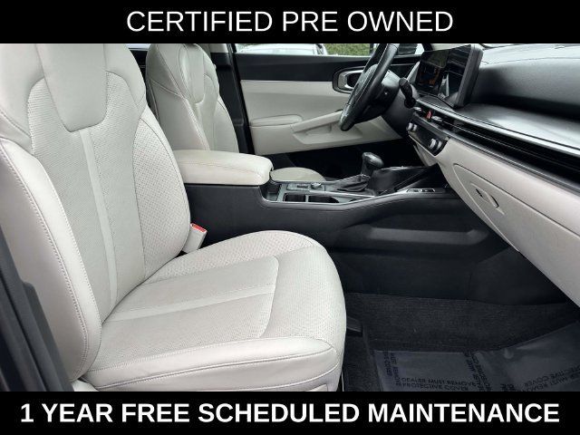 Used 2025 Kia Sorento S w/ Panoramic Sunroof Package FWD image 9