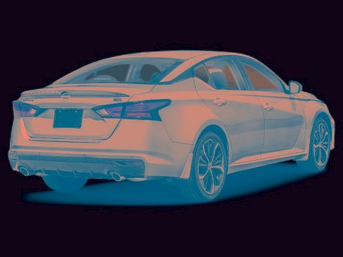 Used 2024 Nissan Altima 2.5 SR image 2