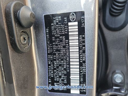 Used 2022 Toyota Camry XLE w/ Navigation Package FWD image 14