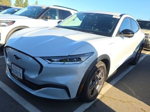 Used 2023 Ford Mustang Mach-E Select image 1