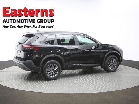 Used 2023 Nissan Rogue S image 42