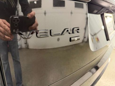 Used 2021 Land Rover Range Rover Velar R-Dynamic S AWD/4WD image 30