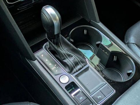 Used 2021 Volkswagen Atlas SEL image 11