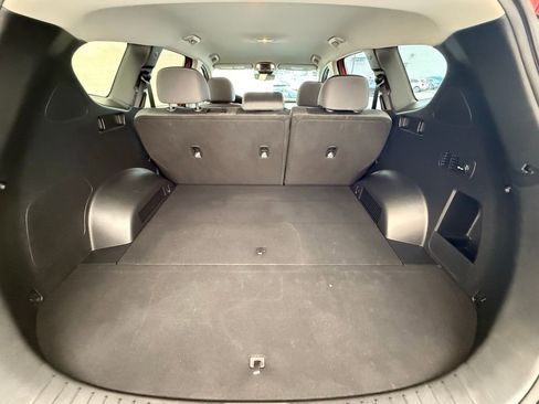 Used 2022 Hyundai Santa Fe SEL image 17