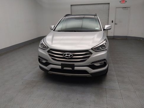 Used 2017 Hyundai Santa Fe Sport image 15