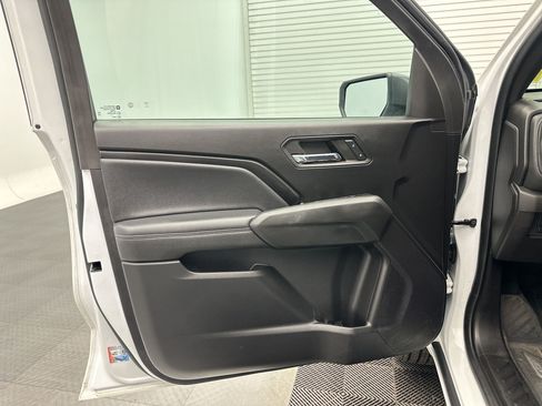 Certified 2023 Chevrolet Colorado LT w/ LT Convenience Package II AWD/4WD image 21