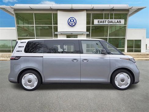 New 2025 Volkswagen ID. Buzz 1st Edition image 2