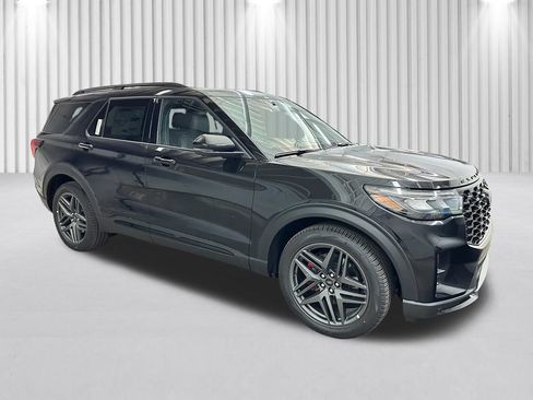 New 2026 Ford Explorer ST w/ Sun And Sound Package AWD/4WD image 2