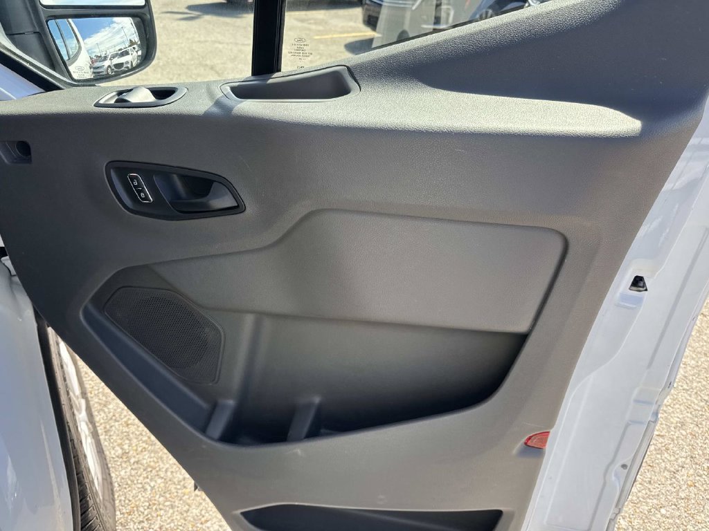 Used 2024 Ford Transit 350 XLT RWD image 14