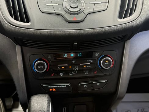 Used 2018 Ford Escape SE AWD/4WD image 15