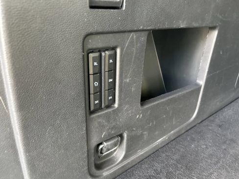 Used 2024 Ford Expedition Max XLT AWD/4WD image 43