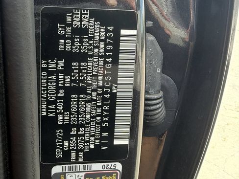 Used 2026 Kia Sorento S FWD image 36