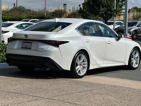 Used 2023 Lexus IS 300 w/ Comfort Package RWD image 4