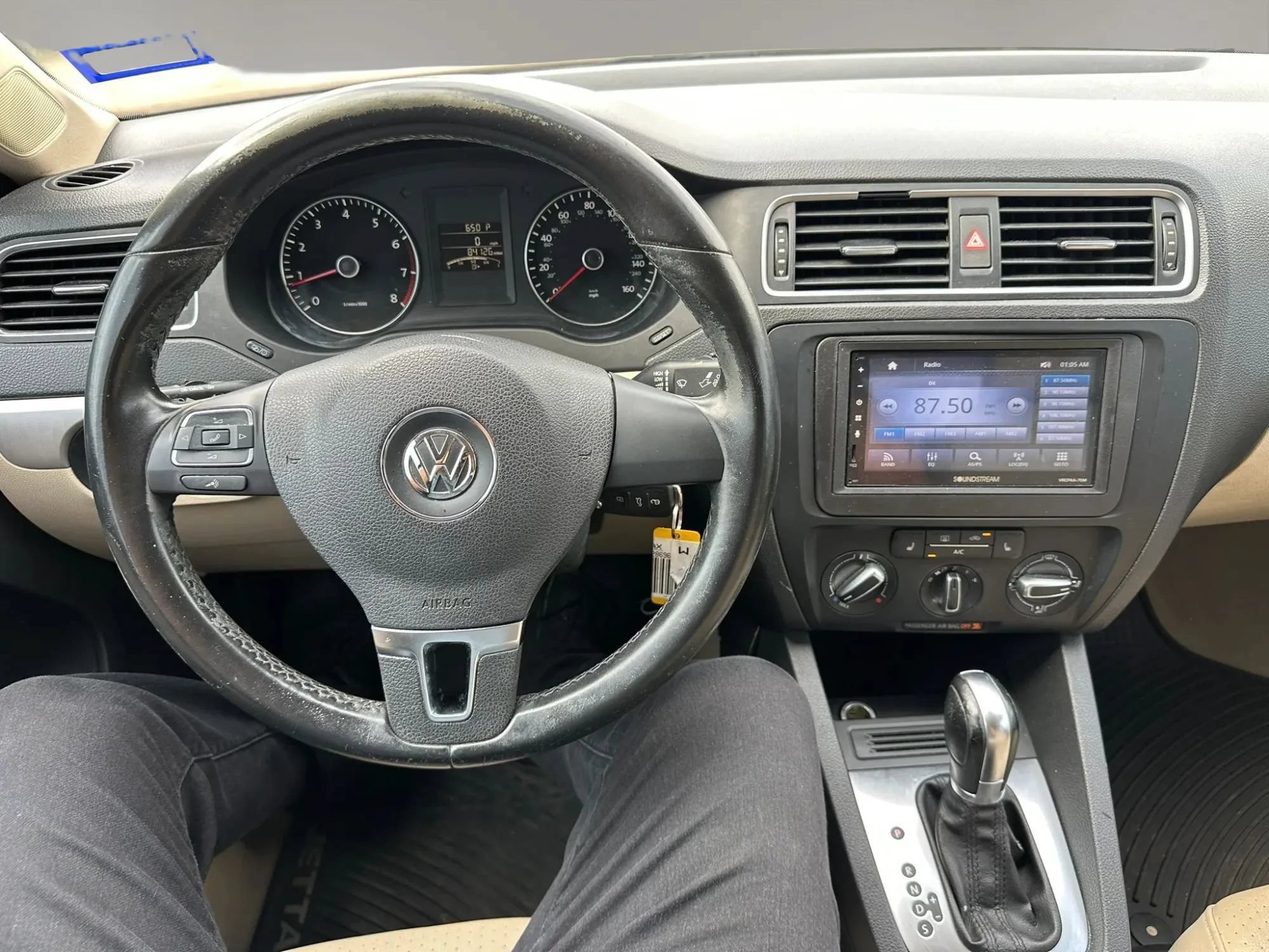Used 2014 Volkswagen Jetta SE FWD image 10