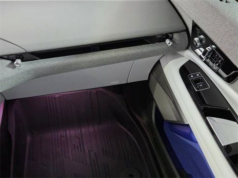 Certified 2025 Cadillac Optiq Luxury 2 image 16