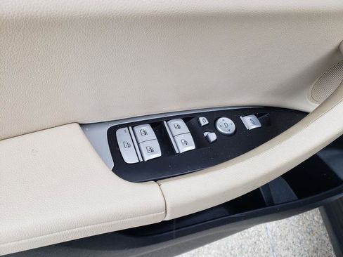 Used 2023 BMW X3 xDrive30i w/ Premium Package image 35