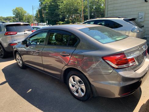 Used 2013 Honda Civic LX image 9