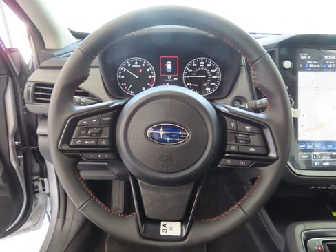 New 2025 Subaru Crosstrek 2.5i Limited w/ Crosstrek Mirror Package image 17