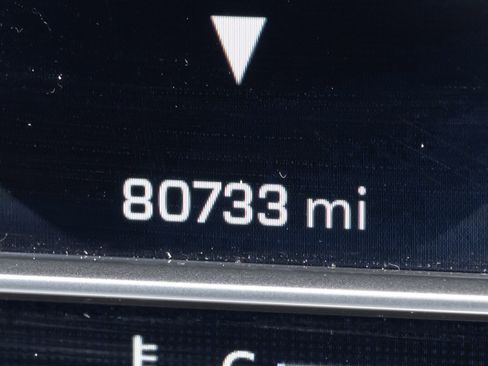 Used 2023 Chevrolet Tahoe Premier image 28