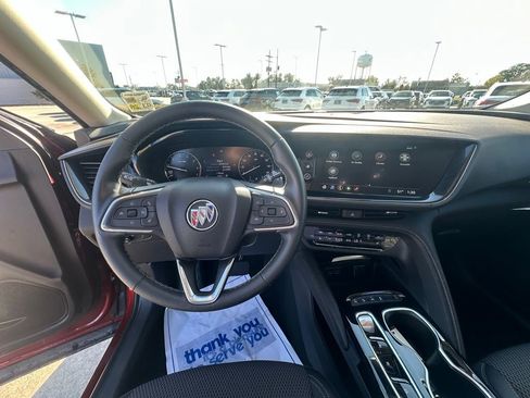 Used 2023 Buick Envision Preferred image 13