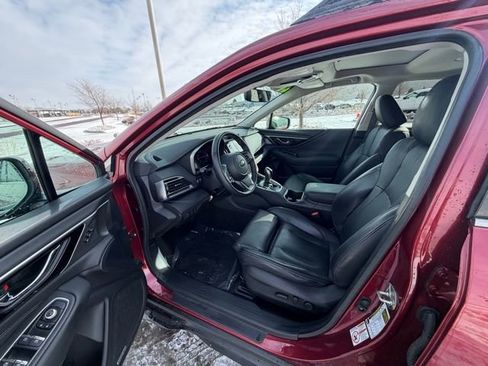 Used 2020 Subaru Outback Limited image 12