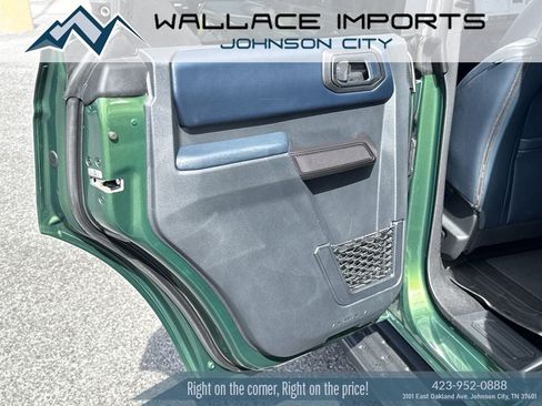 Used 2024 Ford Bronco Outer Banks AWD/4WD image 35