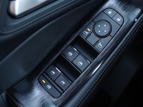 New 2026 Nissan Rogue SV w/ SV Premium Package image 19