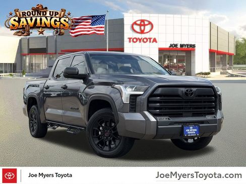 Used 2023 Toyota Tundra SR5 image 1