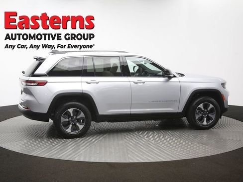 Used 2022 Jeep Grand Cherokee Limited 4xe w/ Luxury Tech Group II AWD/4WD image 46