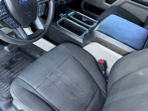 Used 2017 Ford F150 XL w/ Equipment Group 101A Mid image 6