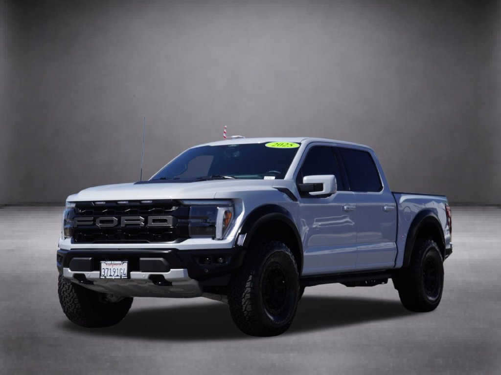 Used 2025 Ford F150 Raptor AWD/4WD image 8