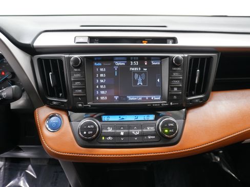 Used 2016 Toyota RAV4 Limited w/ Advanced Technology Package AWD/4WD image 23