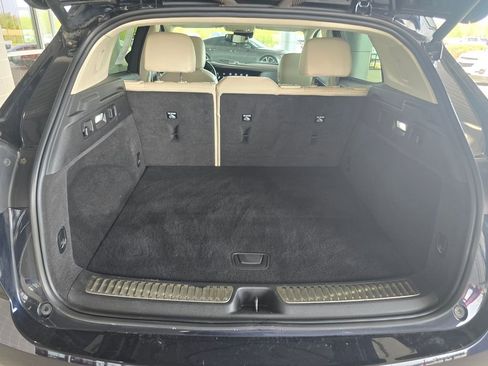 Used 2021 Buick Envision Essence FWD image 19