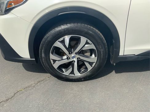 Used 2020 Subaru Outback Limited w/ Popular Package #2 AWD/4WD image 23