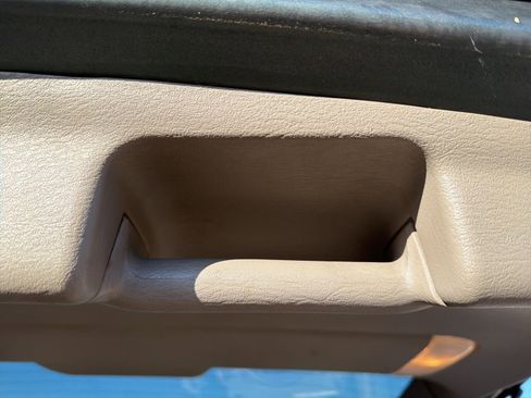 Used 2003 Dodge Grand Caravan Sport FWD image 30