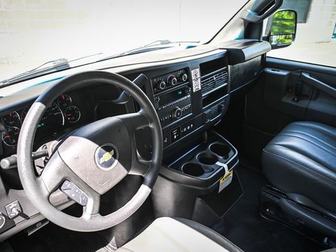 Used 2024 Chevrolet Express 2500 Extended w/ Driver Convenience Package RWD image 7
