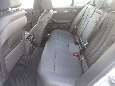 Certified 2023 BMW 530e w/ M Sport Package image 15