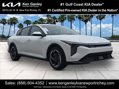 New 2025 Kia K4 EX