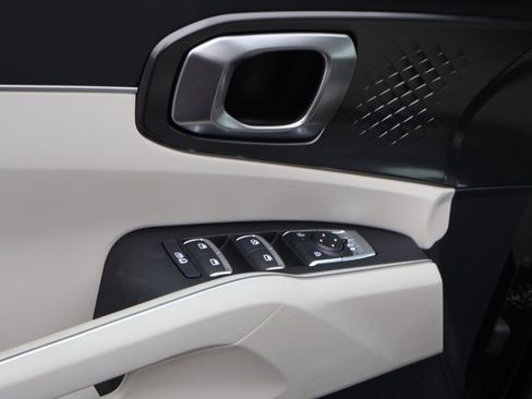 New 2026 Kia Sorento S AWD/4WD image 24