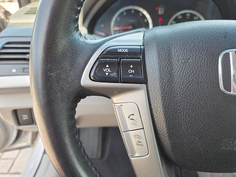 Used 2010 Honda Accord EX-L image 29