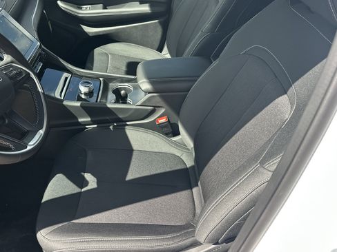 New 2026 Jeep Grand Cherokee L Laredo RWD image 19