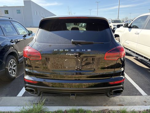 Used 2016 Porsche Cayenne image 5